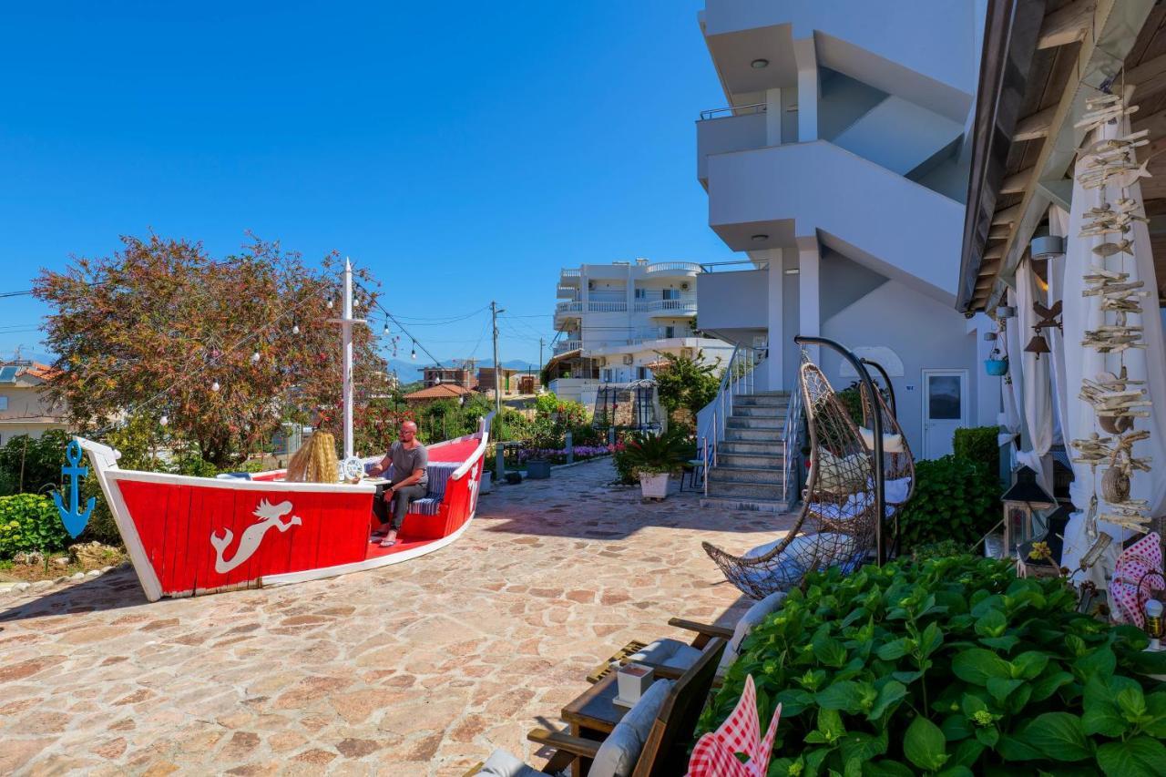 Hotel Two Mermaids كساميل المظهر الخارجي الصورة