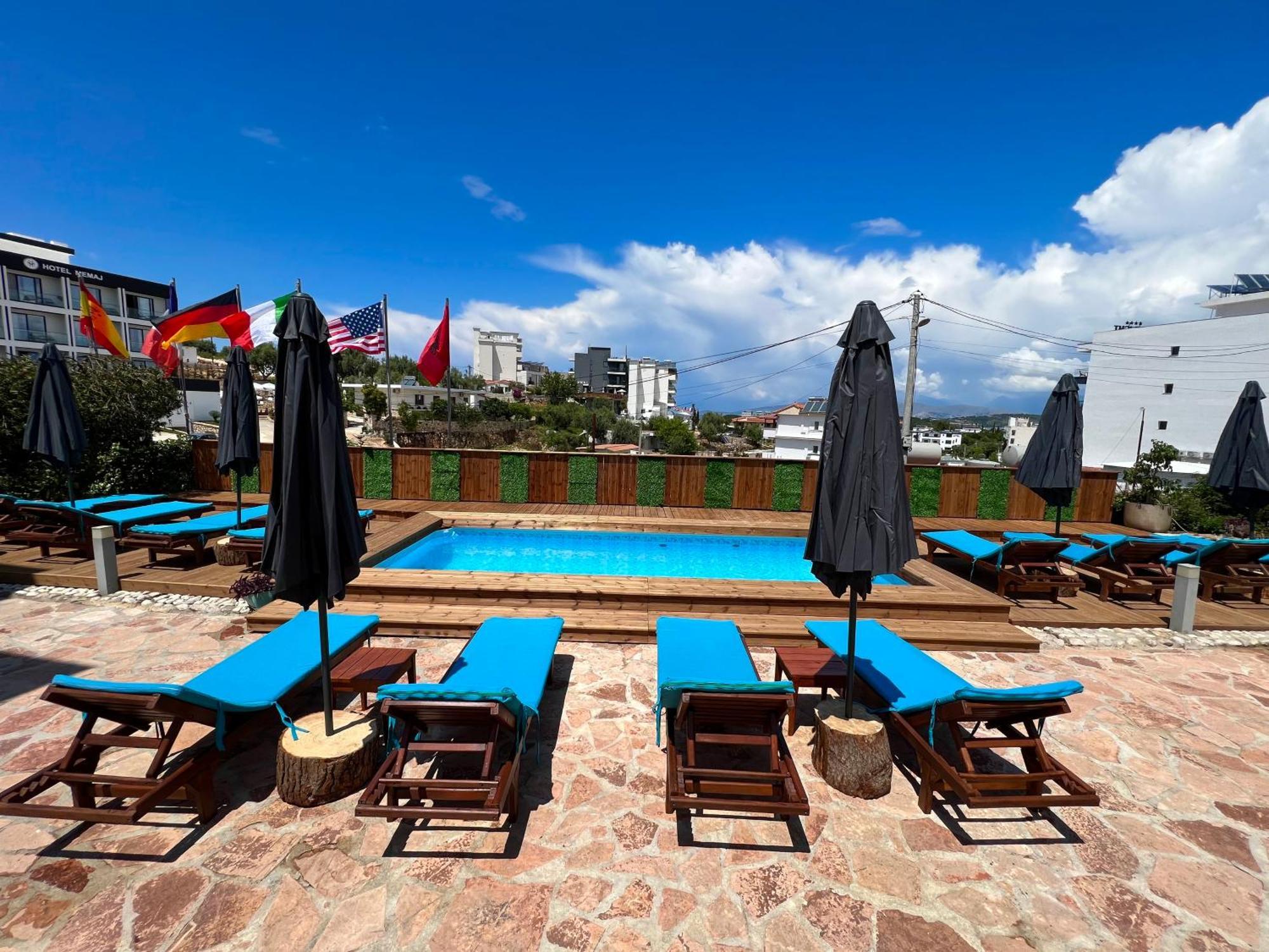 Hotel Two Mermaids كساميل المظهر الخارجي الصورة