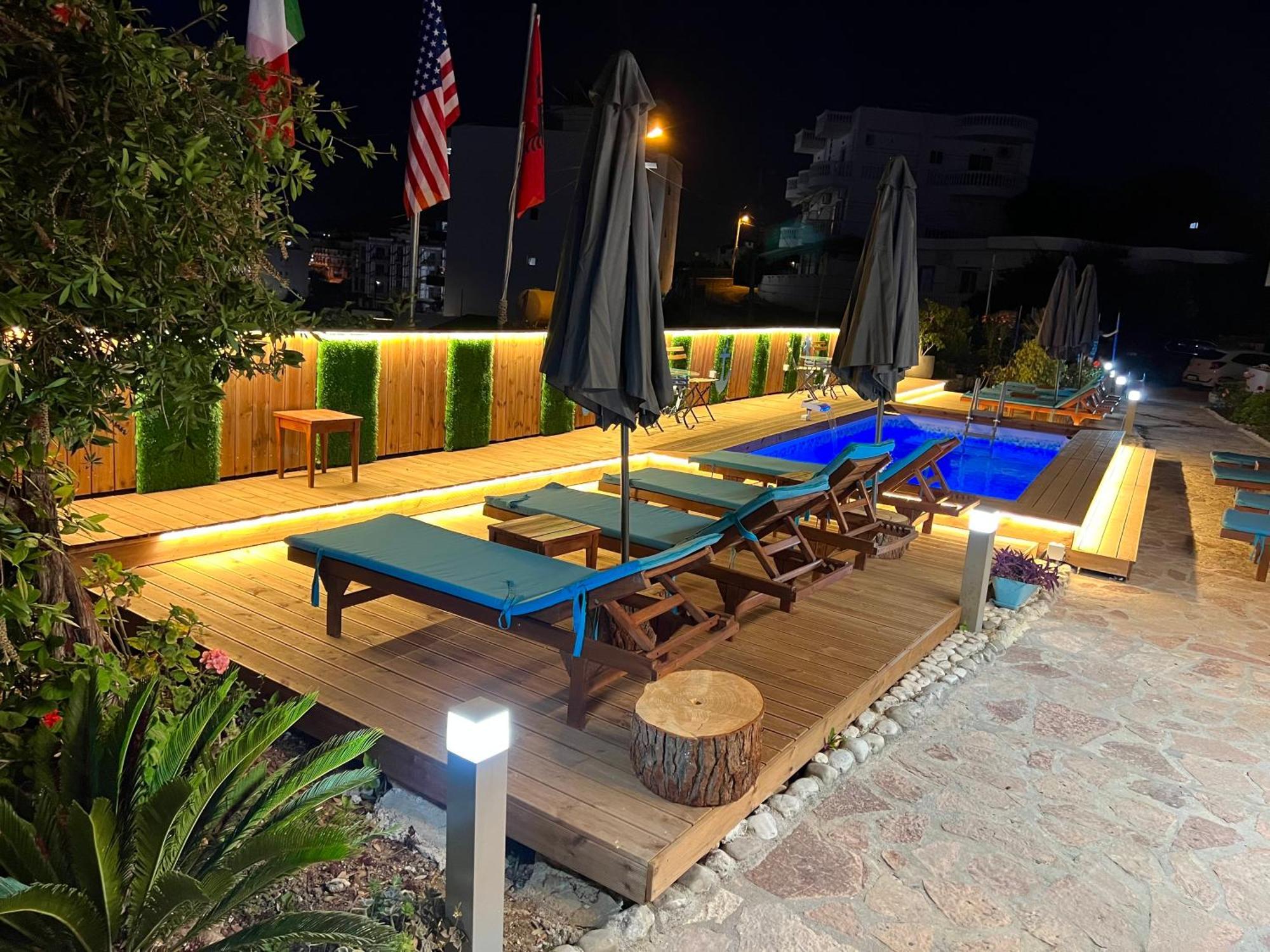 Hotel Two Mermaids كساميل المظهر الخارجي الصورة