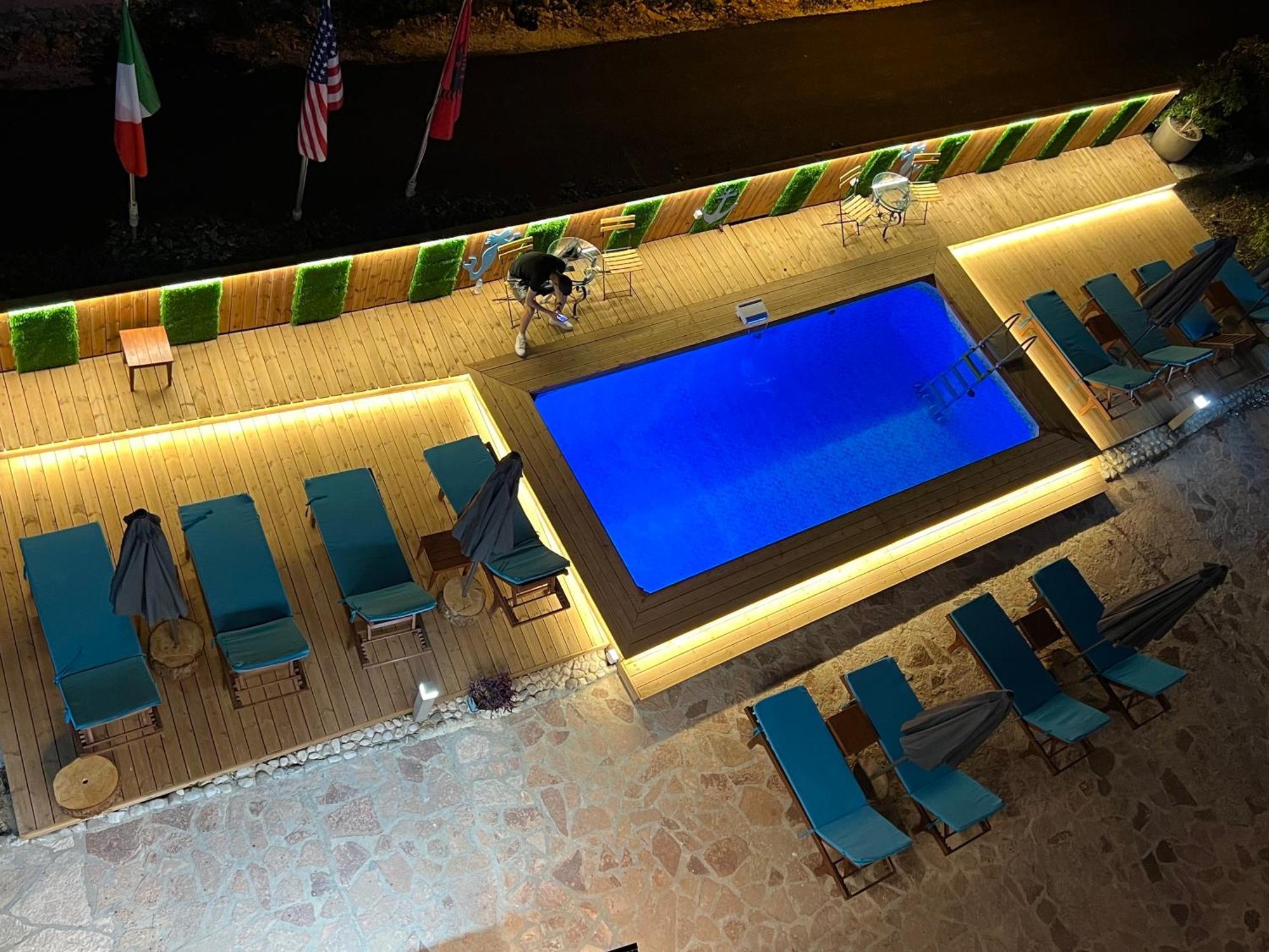 Hotel Two Mermaids كساميل المظهر الخارجي الصورة