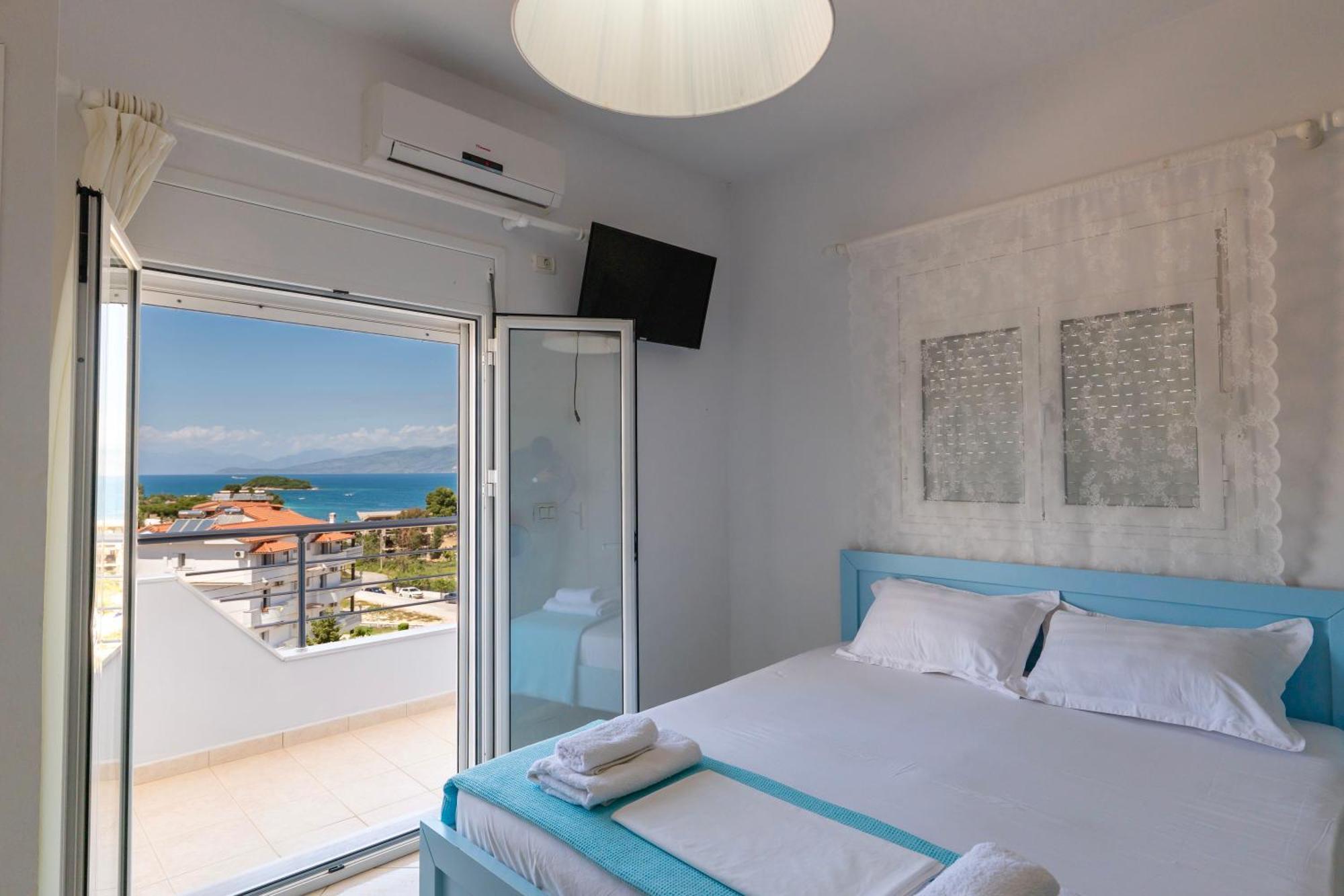 Hotel Two Mermaids كساميل المظهر الخارجي الصورة